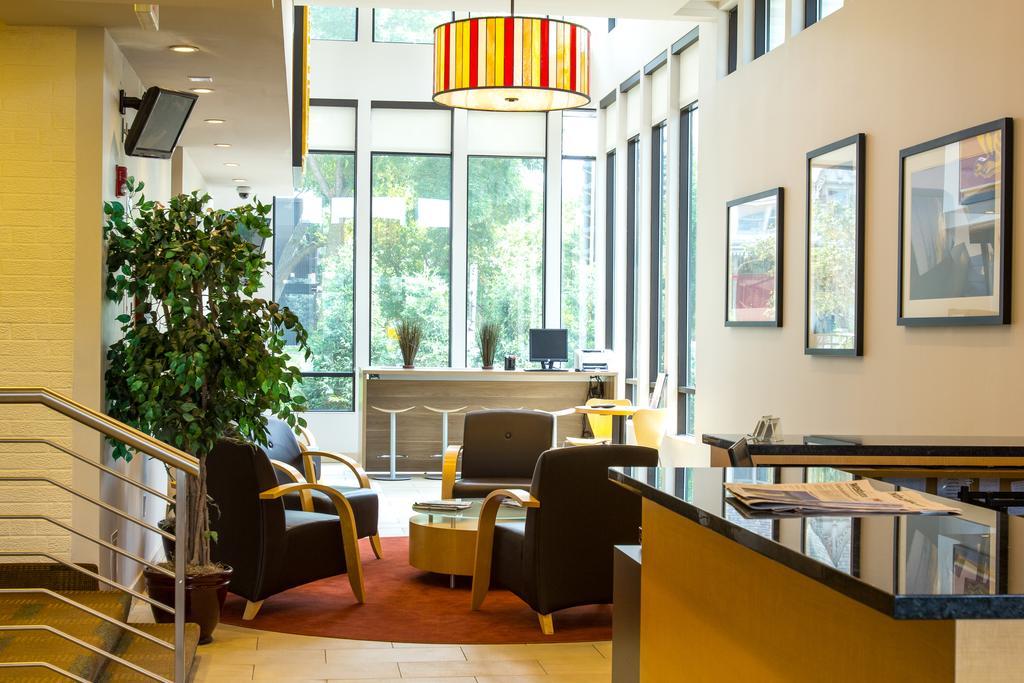 University Inn Минеаполис Екстериор снимка