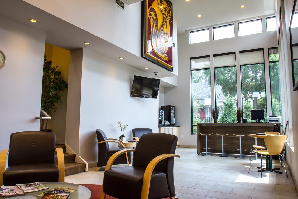 University Inn Минеаполис Екстериор снимка
