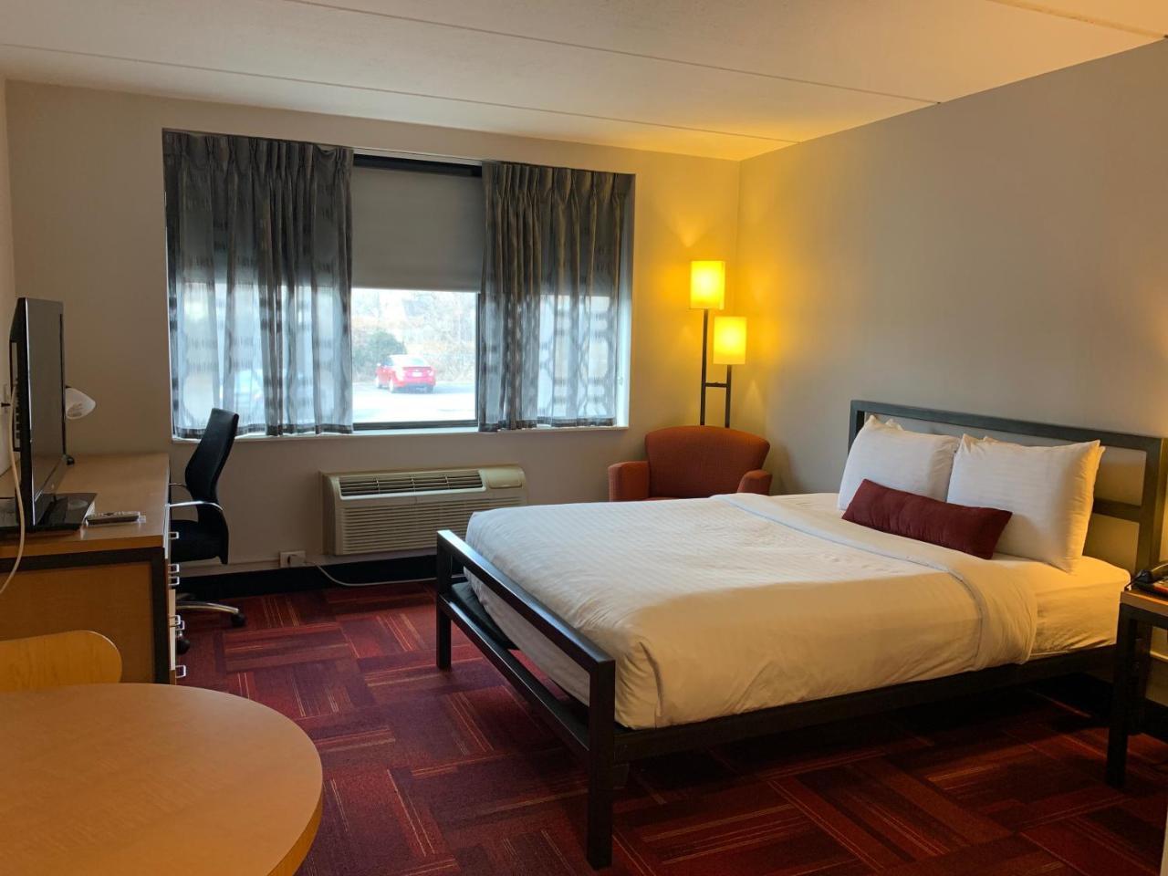 University Inn Минеаполис Екстериор снимка